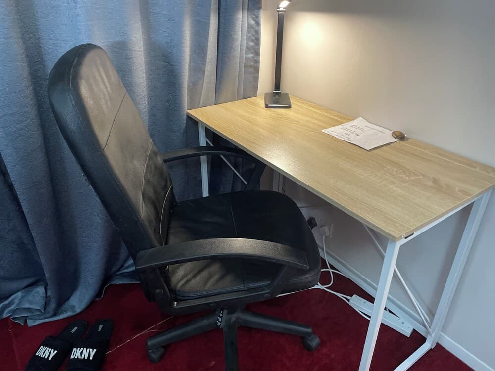 1bed Pet Friendly, Wifi, Parking - 40m to London