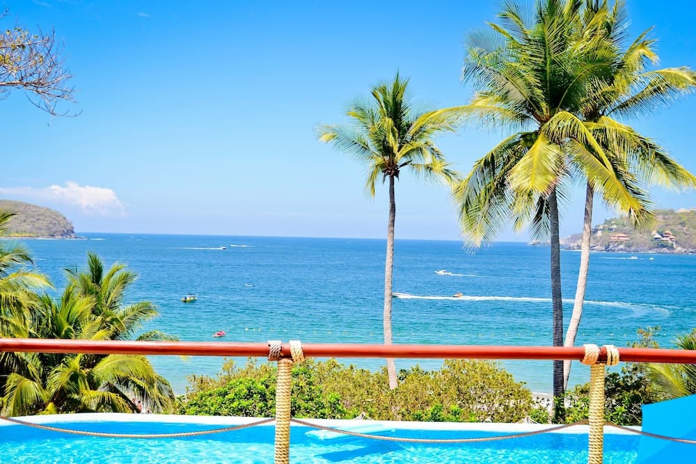 Catalina Beach Resort