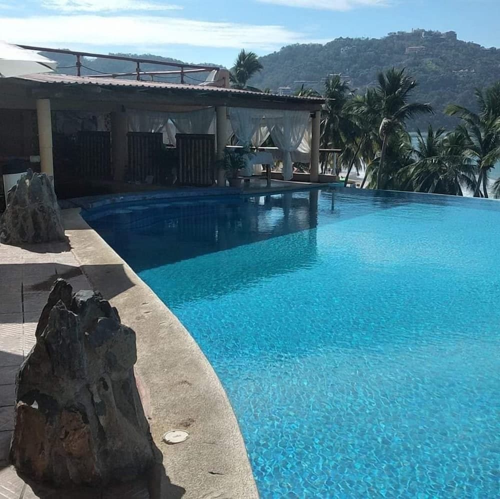 Catalina Beach Resort