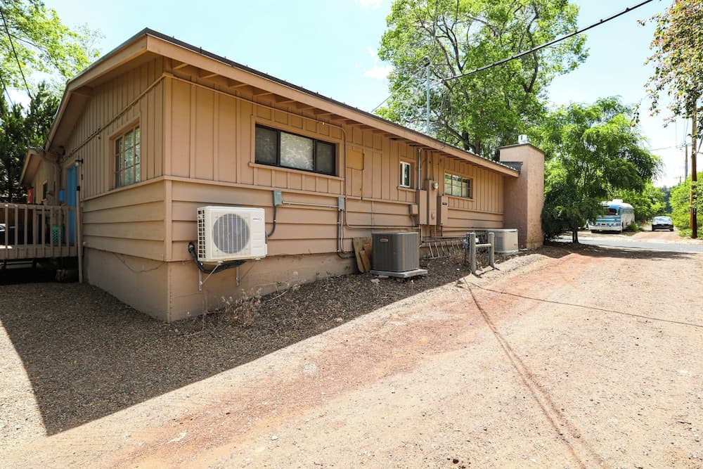 Welcoming Flagstaff Condo < 1 Mi to Downtown!