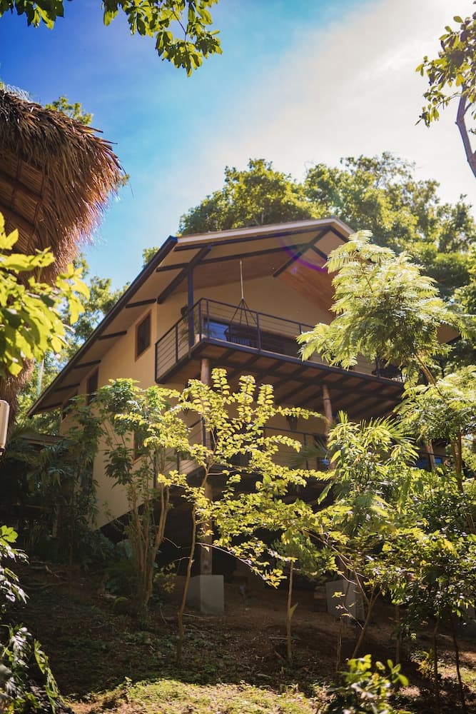 TreeCasa Hotel & Resort