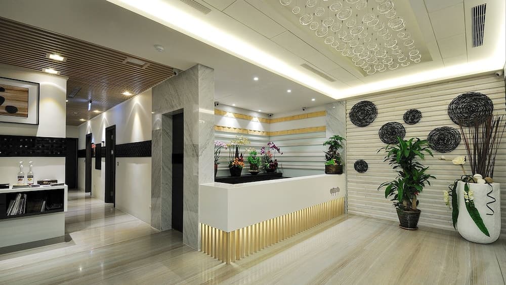 Leesing Hotel