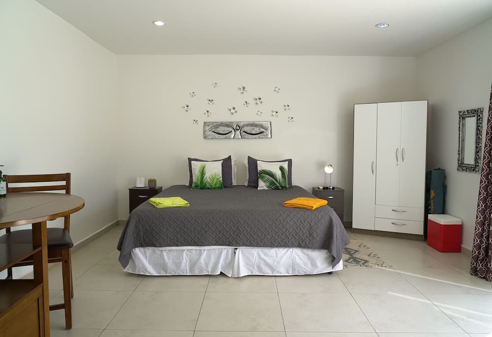Arubas Bakval Suites