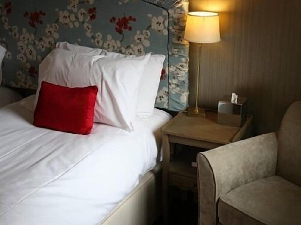 The Angel Hotel