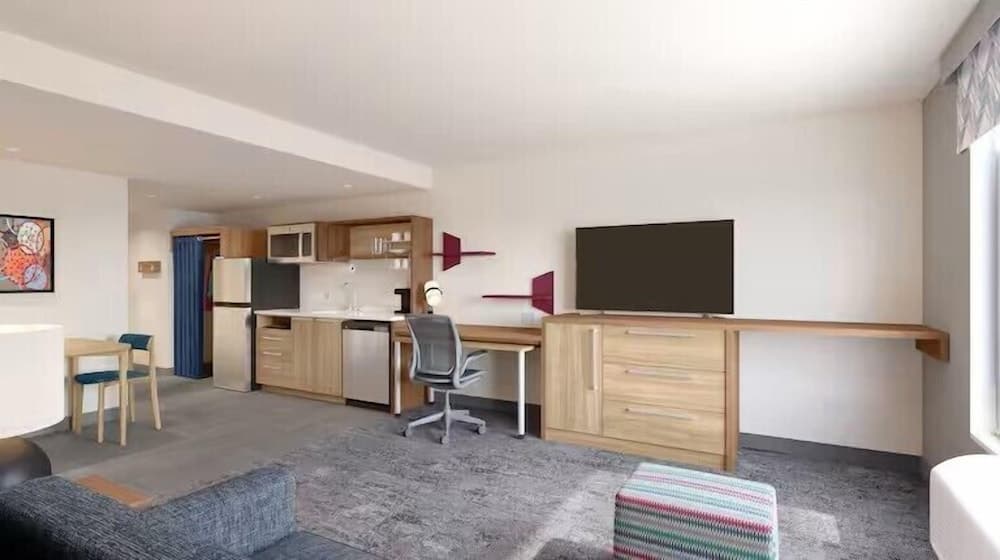 Home2 Suites by Hilton Chelmsford Lowell