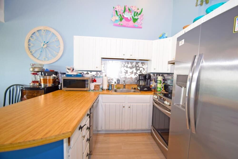 Crab Cove On The Bay 407 3 Bedroom Condo by RedAwning