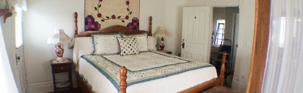 Taylor Made Bed and Breakfast