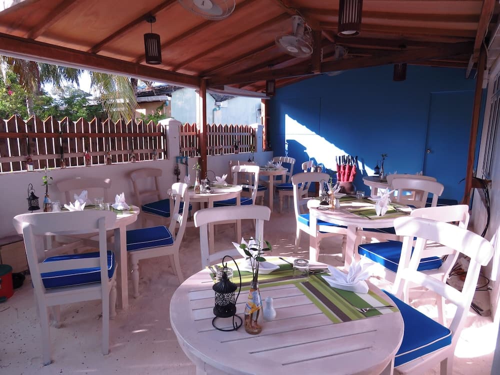 Luk inn at huraa