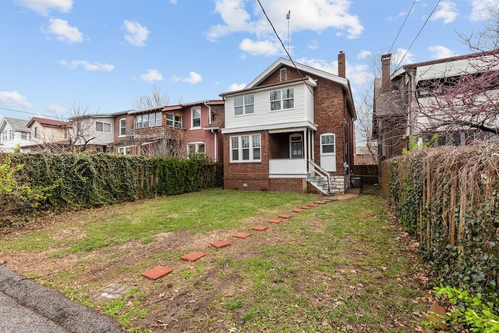 Forest Park Oasis | JZ Vacation Rentals
