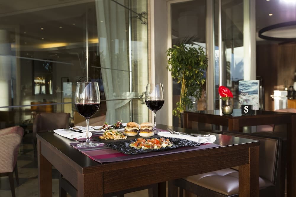 Pure Salt Port Adriano Hotel & SPA - Adults Only