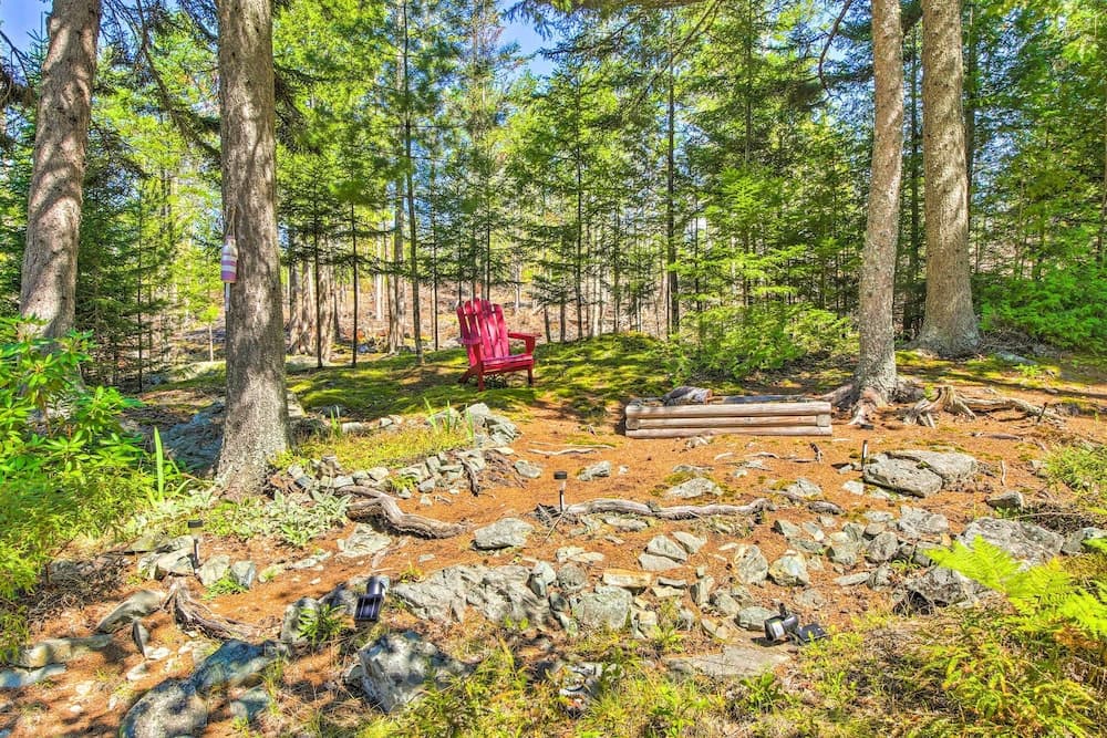 Spacious Down East Cabin w/ Deck + Views!