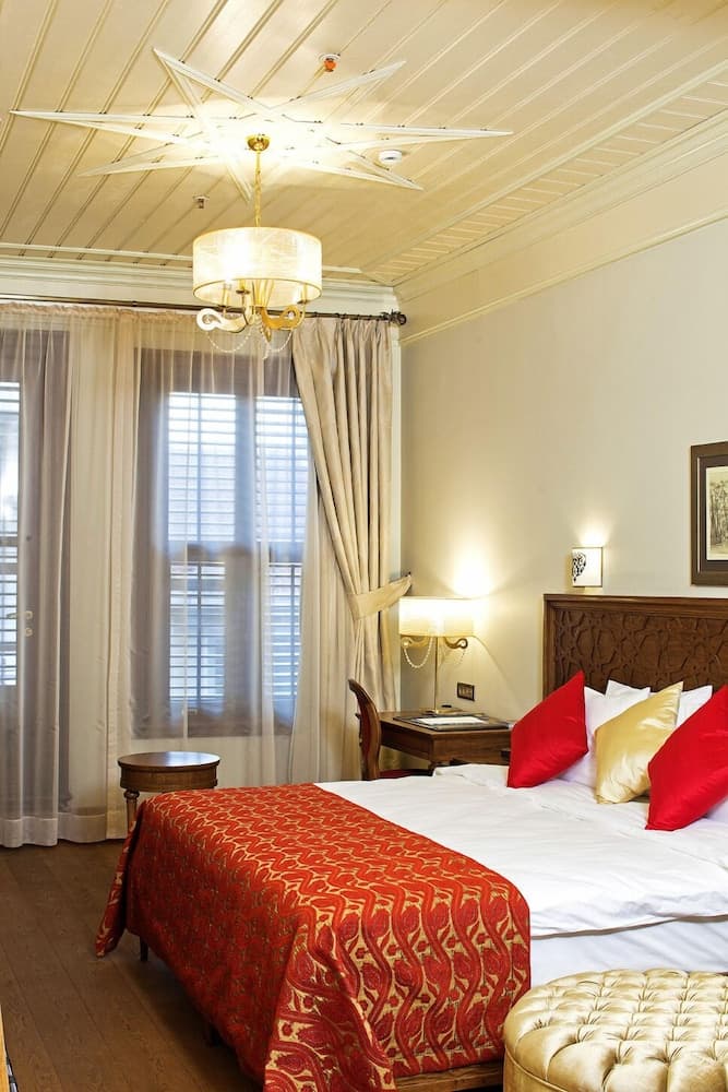 Celine Hotel