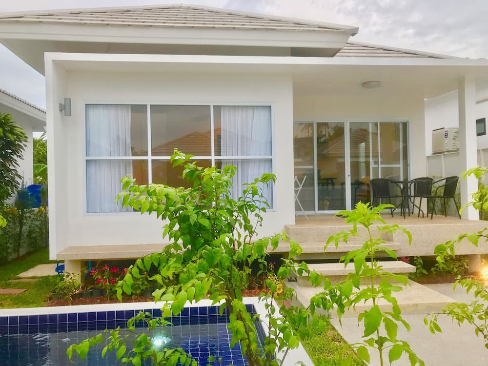 2 Bedroom Luxury House near Beach SDV002 By Samui Dream Villas