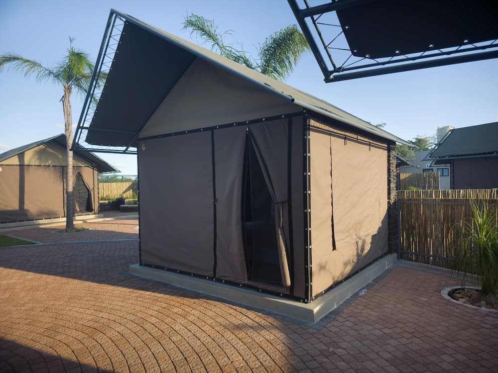 Shumbalala Game Lodge Botswana