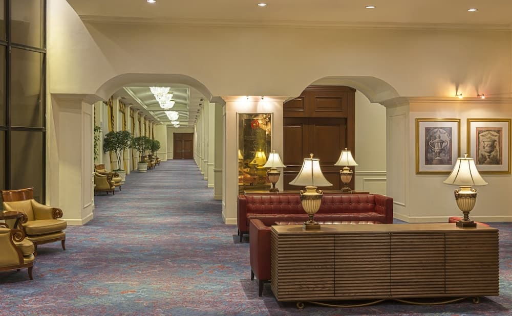 Sheraton Presidente San Salvador Hotel