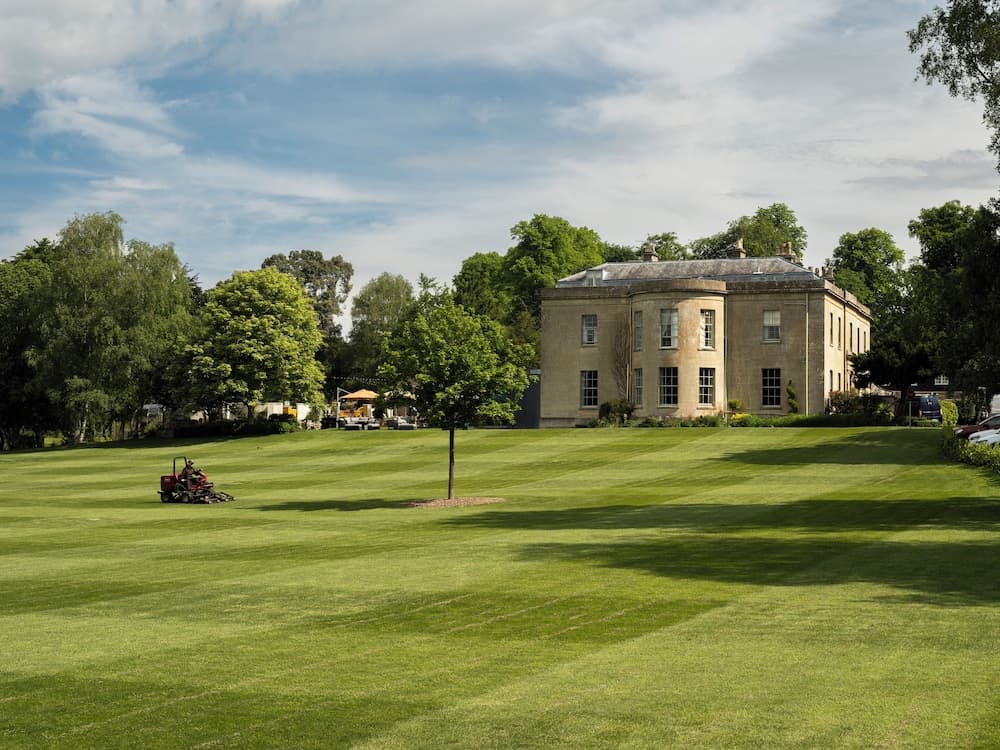 Bishopstrow Hotel & Spa