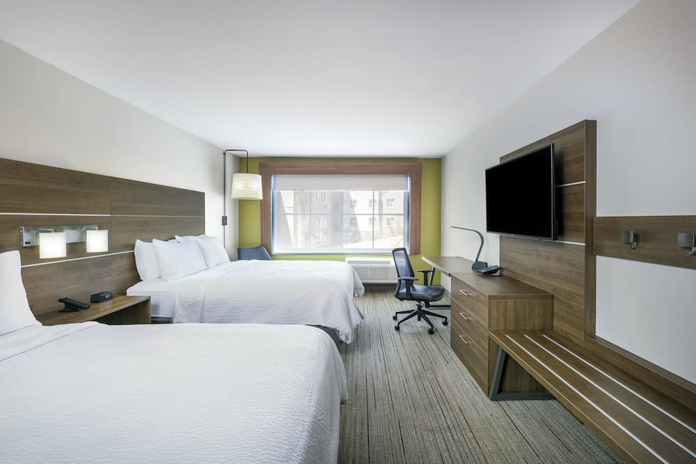 Holiday Inn Express & Suites Phoenix East - Gilbert by IHG