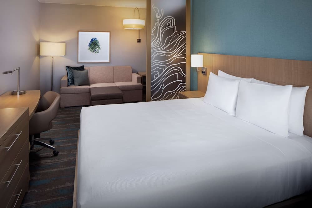 Hyatt Place Aruba Airport