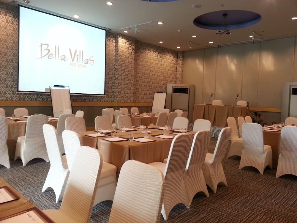 Grand Bella Hotel