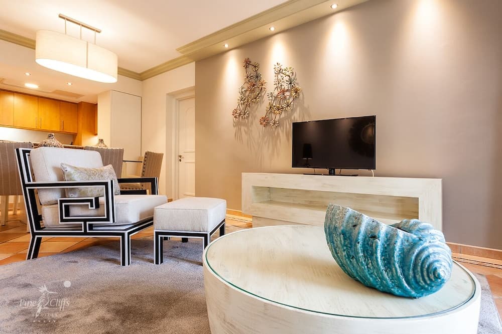 Pine Cliffs Suites