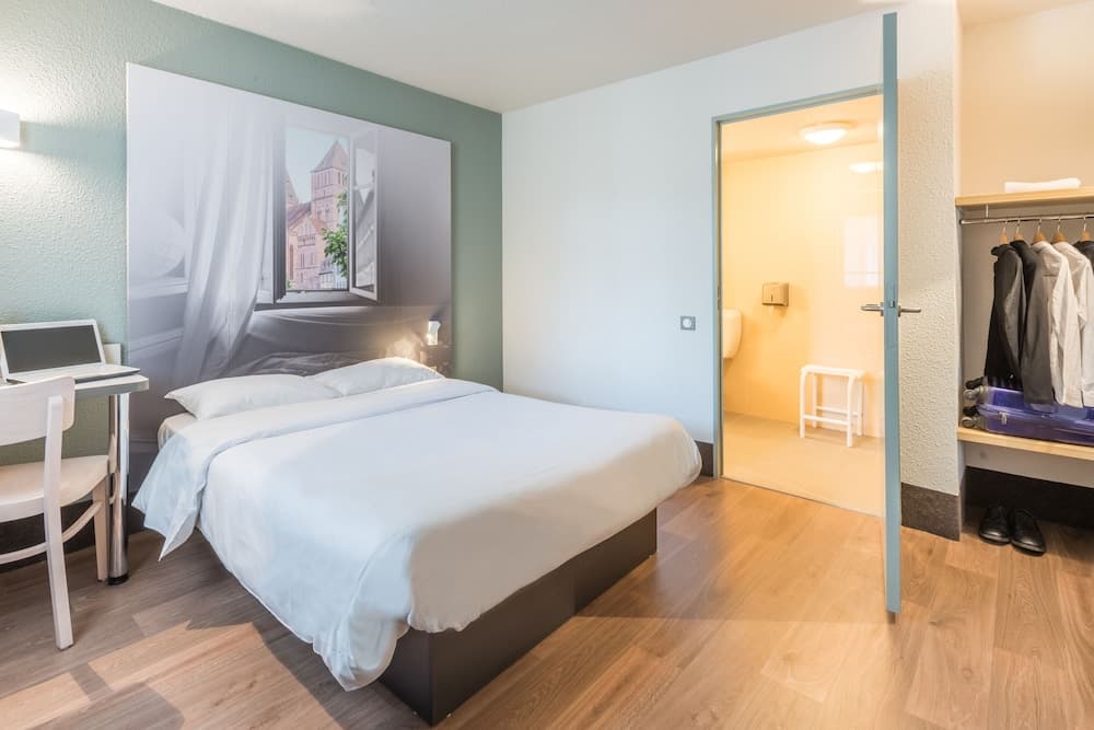 B&B HOTEL Villeneuve-Loubet Plage