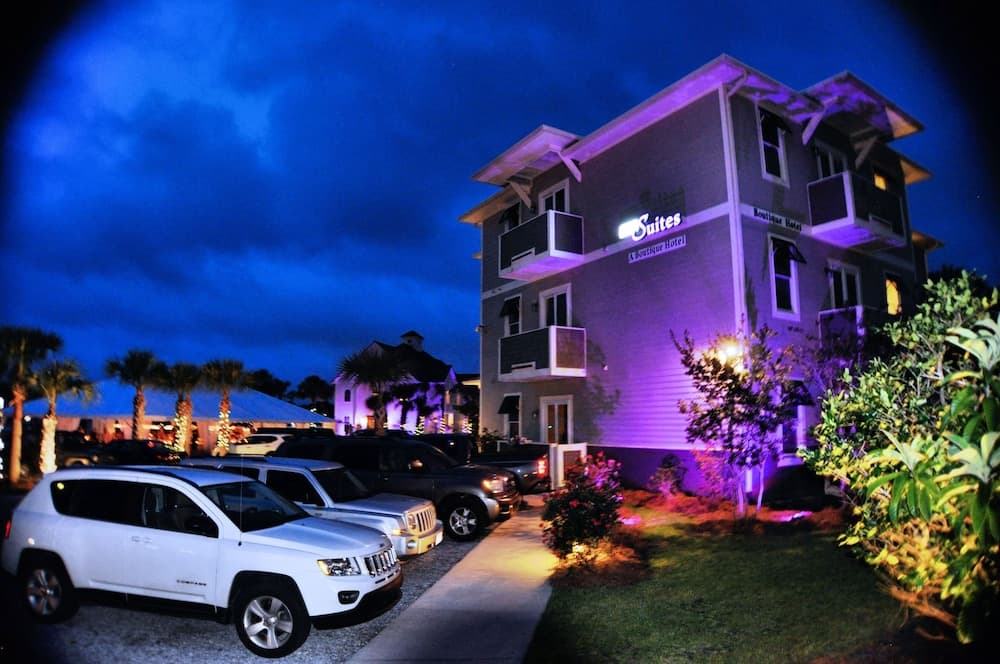 30A Inn & Suites