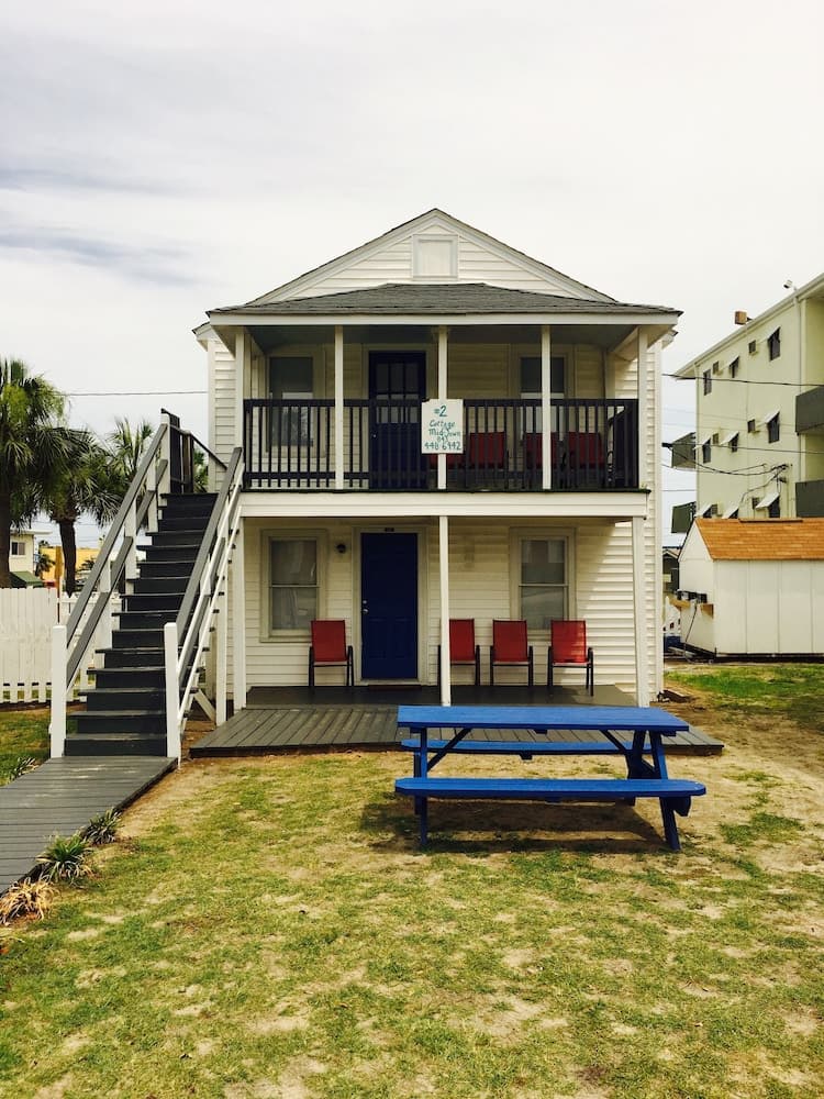 Midtown Cottages