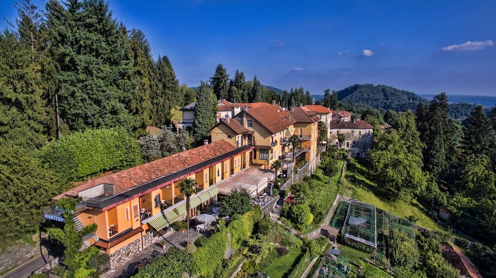 Hotel Monterosa