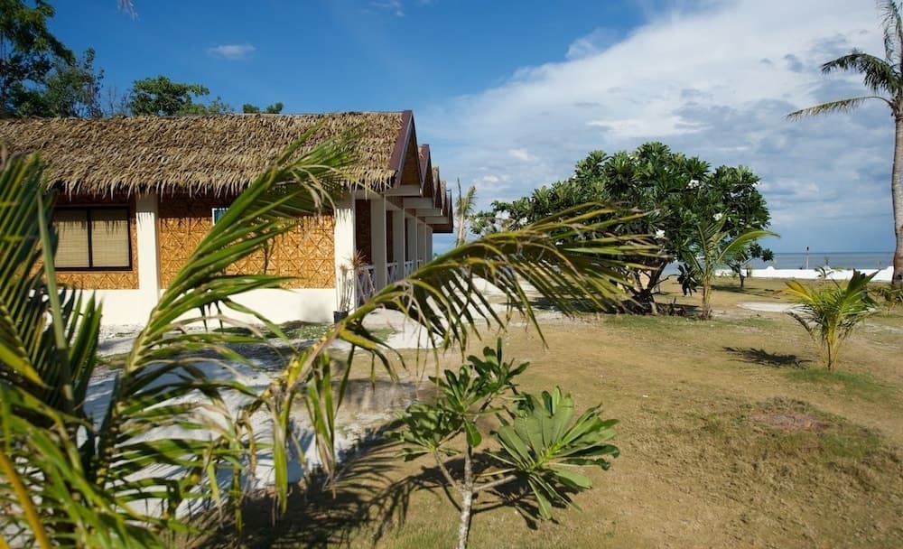 Thresher Cove Dive Resort