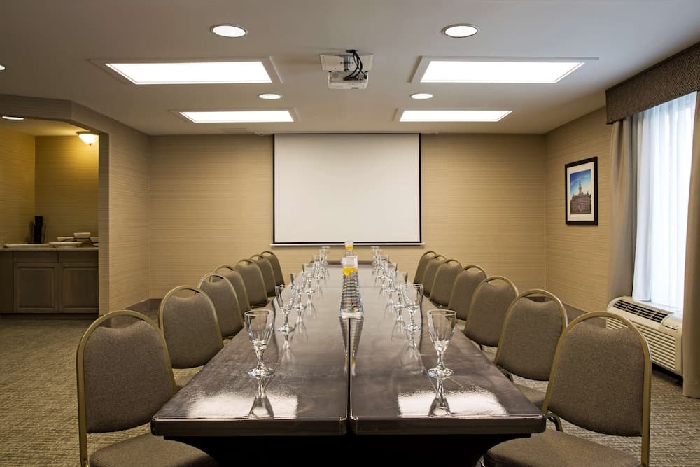 Hampton Inn Philadelphia-International Airport