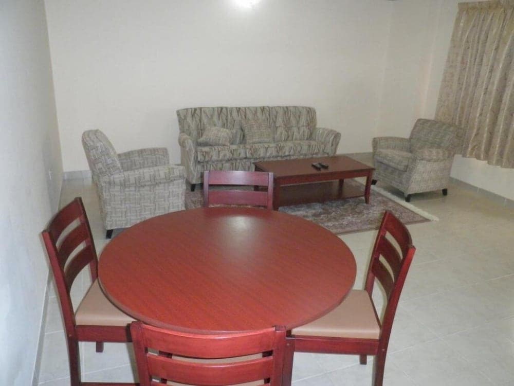 Hamasa Plaza Hotel and Apartments
