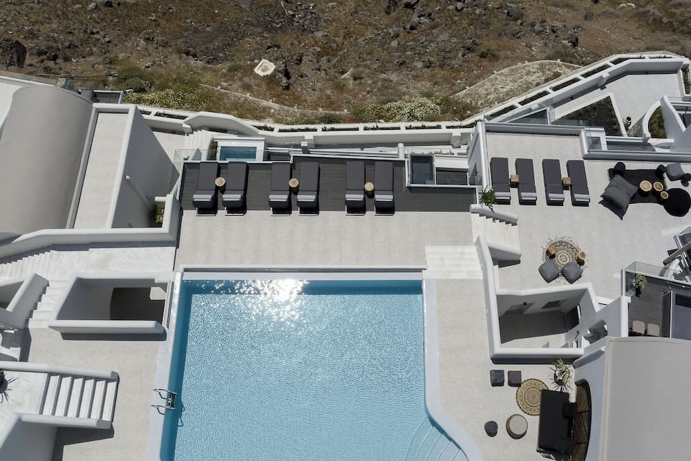 Hom Santorini
