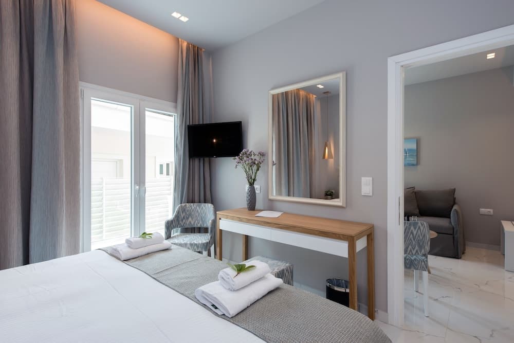 Melina Bay Boutique Hotel
