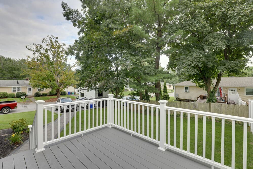 3 Mi to Minute Man Nhp: 'summer St Retreat' + Deck
