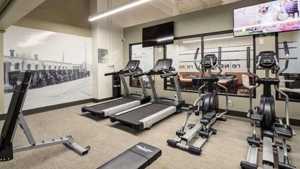 Downtown Denver 2BR Apt - Loft Style Living