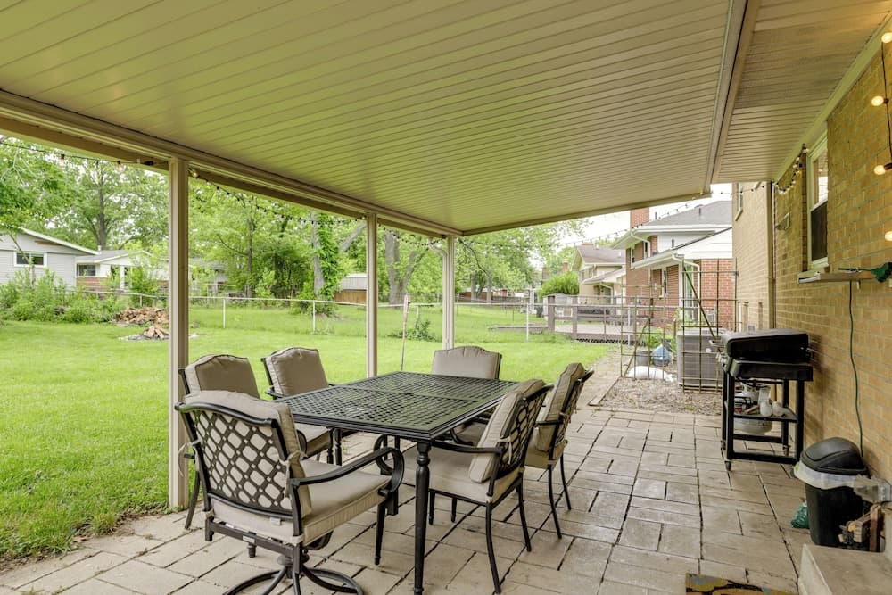 10 Mi to Dtwn Cincinnati: Home w/ Patio & Yard!