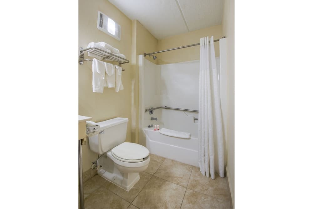Econo Lodge Forest City