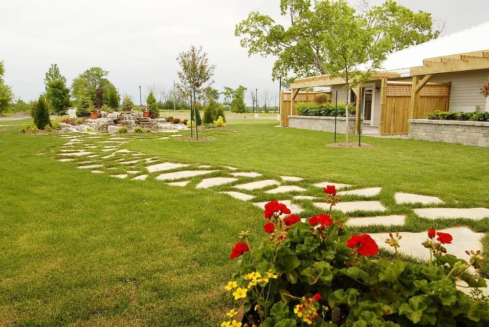 Huff Estates Inn & Winery