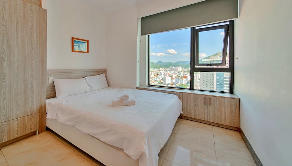 S79 Residence LYN Panorama