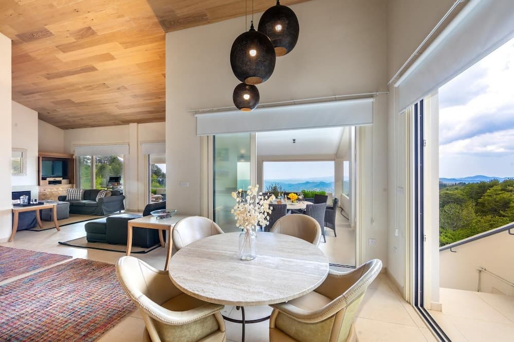Troodos Agnantema in Limassol
