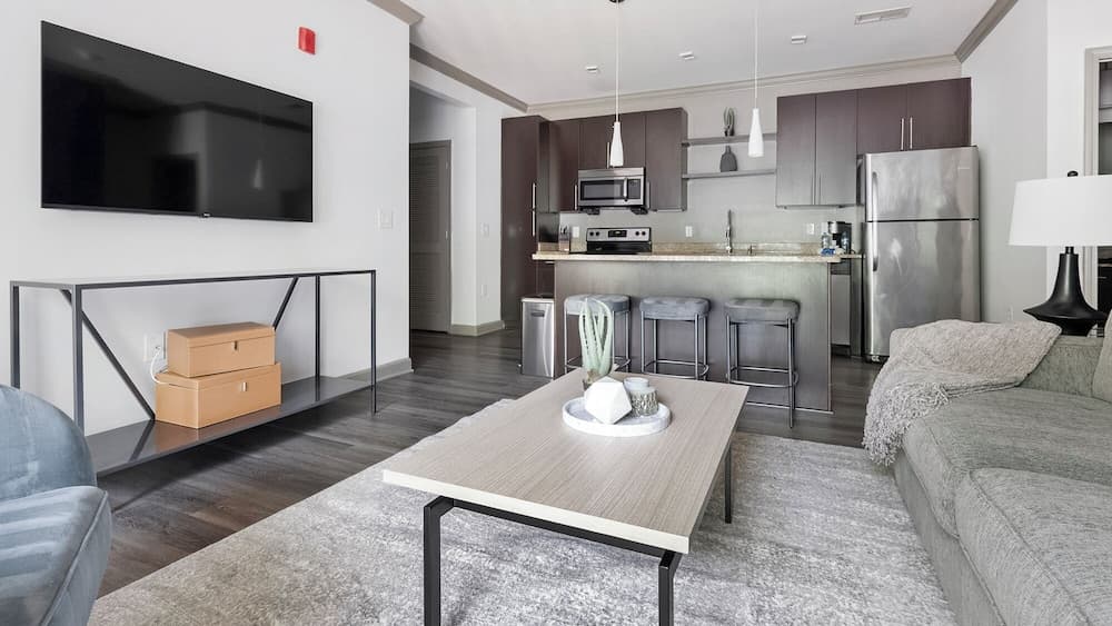 Landing Apartments - Northlake
