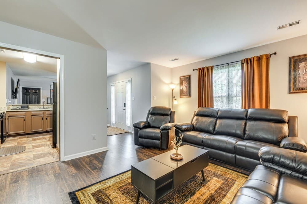 5 Mi to Dtwn: Family-friendly Home in Richmond!