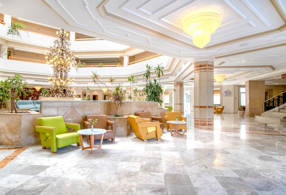 Hotel Sol Azur Beach