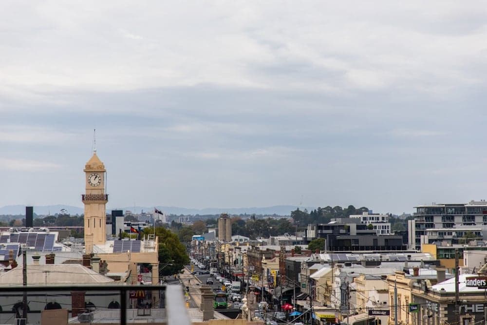 Stylish 1 Bedroom Apartment in Bustling Richmond