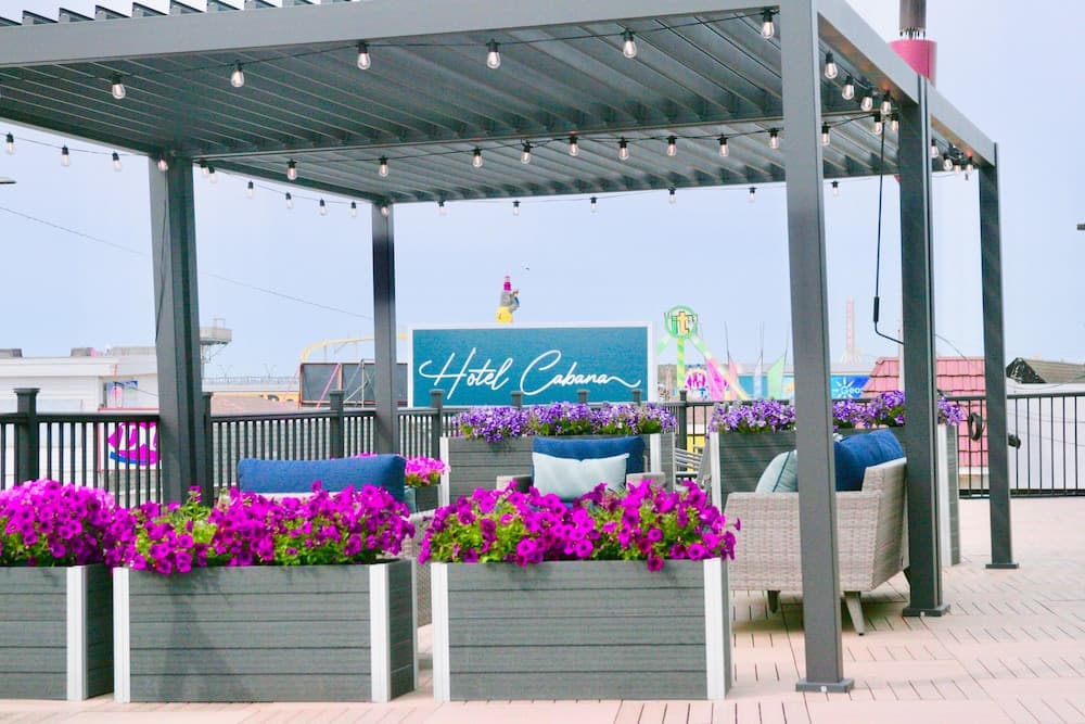 Hotel Cabana Oceanfront/ Boardwalk
