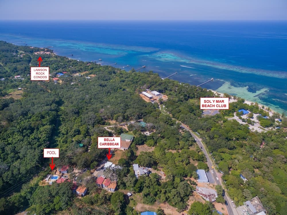 Bella Caribbean 2 Bedroom Condo by RedAwning