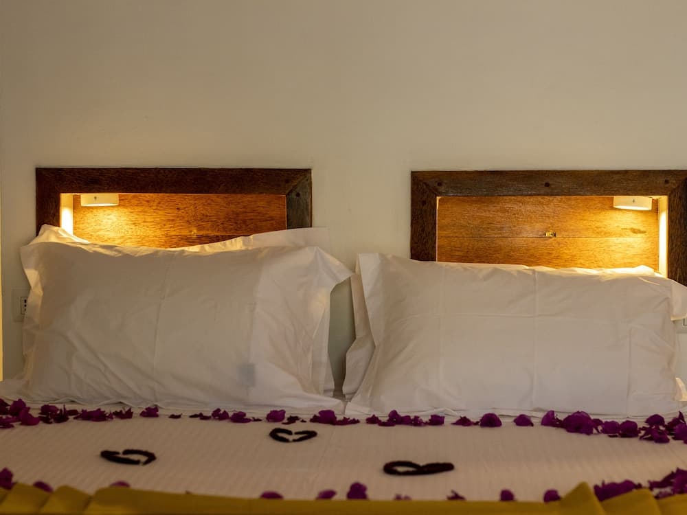Tropical Boutique Hotel & Resto