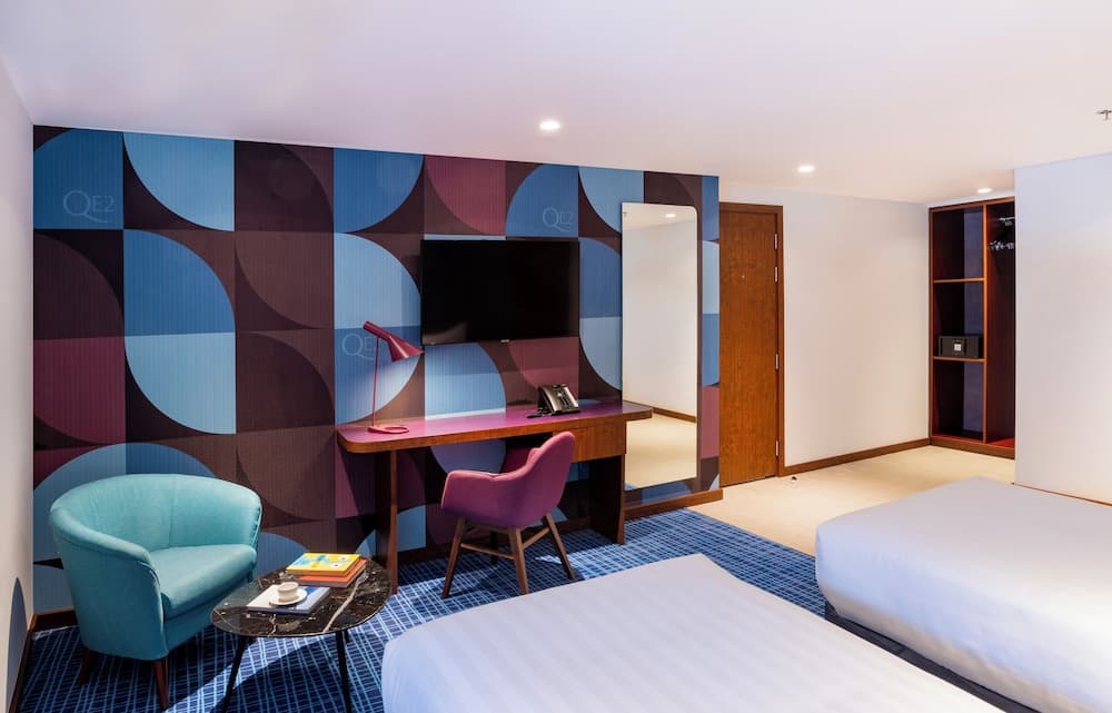 Queen Elizabeth 2 Hotel by Accor