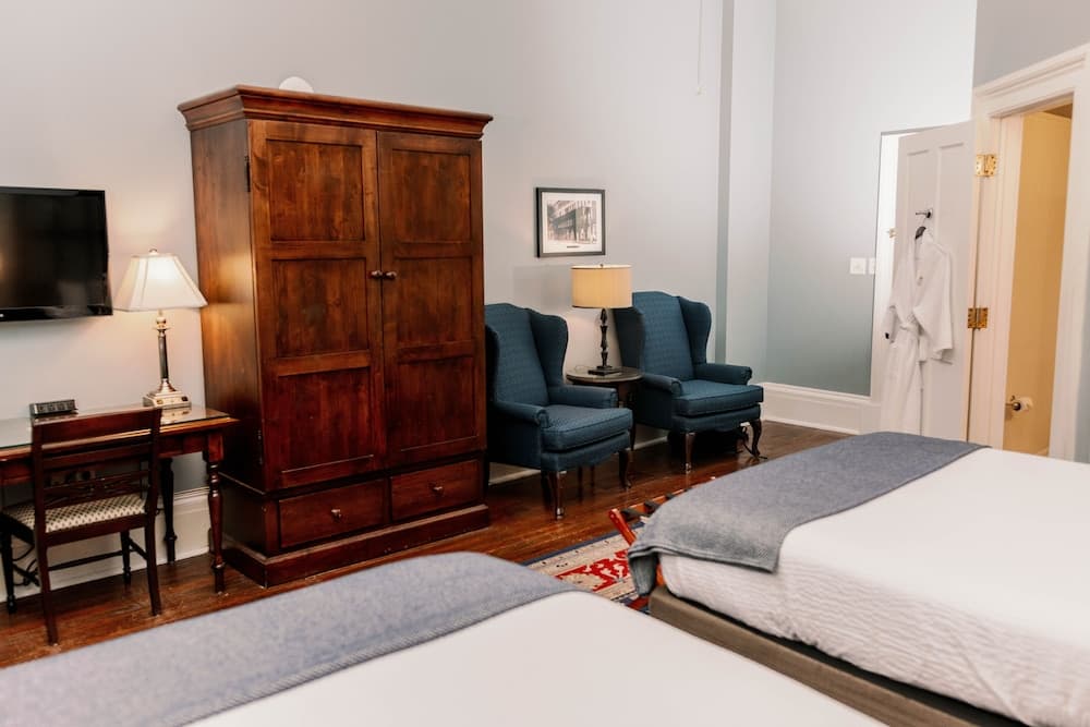 The Marshall House, Historic Inns of Savannah