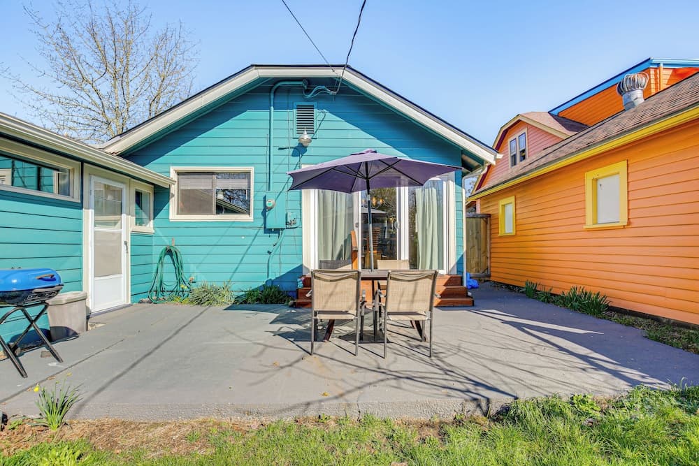 < 1 Mi to University of Oregon: Eugene Home